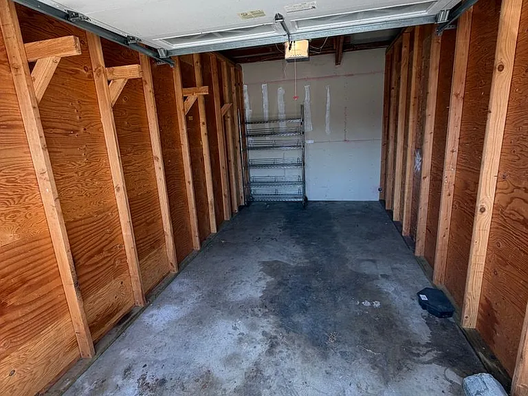 4497 Hamilton Ave #B — Photo 10