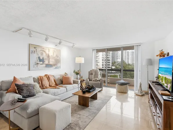 19195 NE 36th Ct APT 502, Aventura, FL 33180
