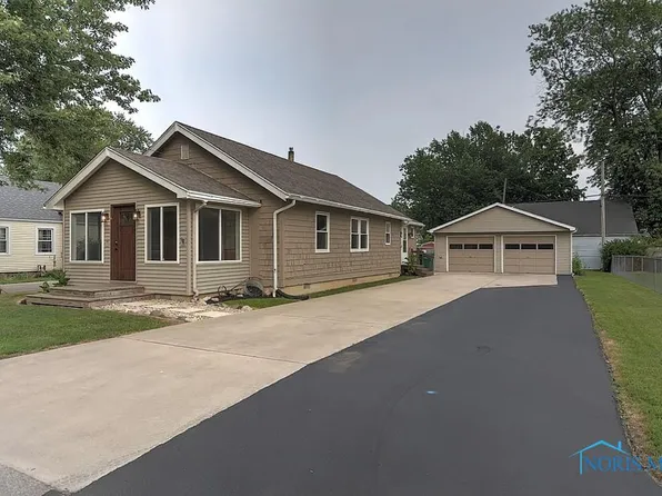 223 Beach St, Northwood, OH 43619