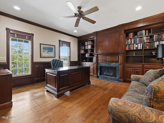 5th image of 4418 Polly Gully Court SE
