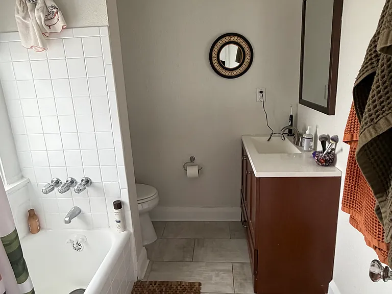 1819 W Hills Ave #2B — Photo 7