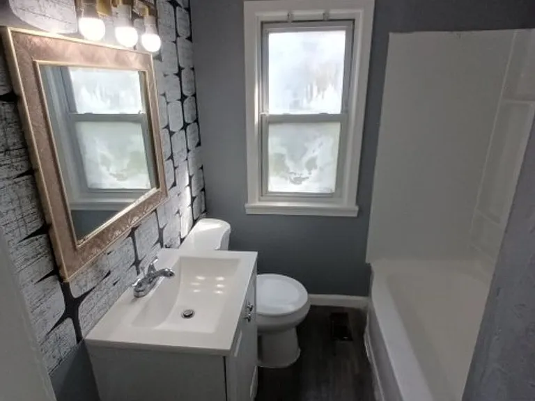 4080 Isabelle St — Photo 16