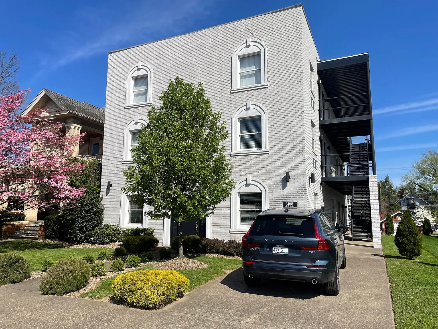 1408 6th Ave — Photo 1