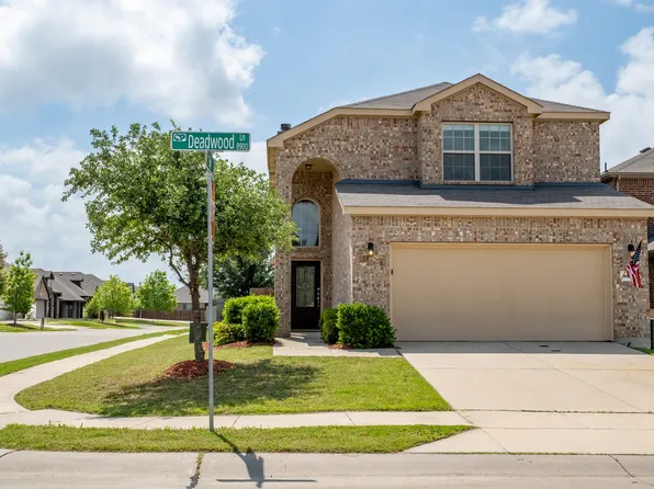 8928 Deadwood Ln, Aubrey, TX 76227