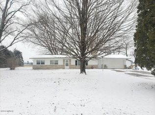 69724 Vera Dr, Union, MI 49130