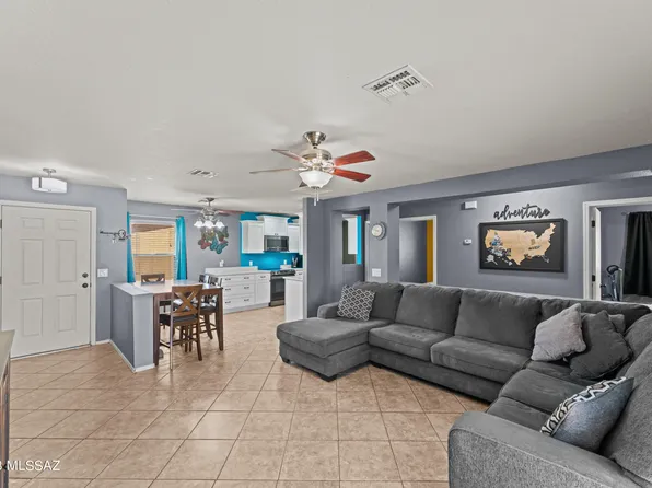 1656 W Jack Burnett Loop, Tucson, AZ 85746