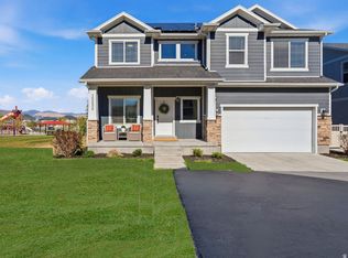 15230 S Cutlass Ct, Bluffdale, UT 84065