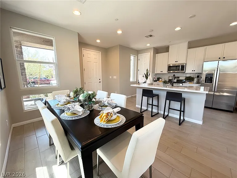 916 Cottonwood Hill Pl — Photo 7