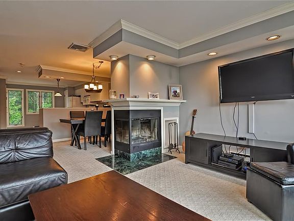 4th image of 122 Windward Ln Unit 122