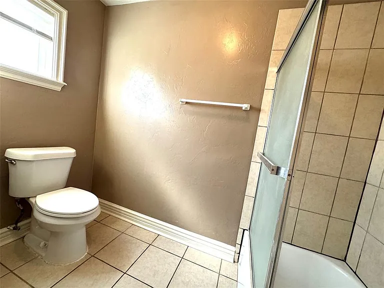 2937 Pioneer Ave — Photo 24