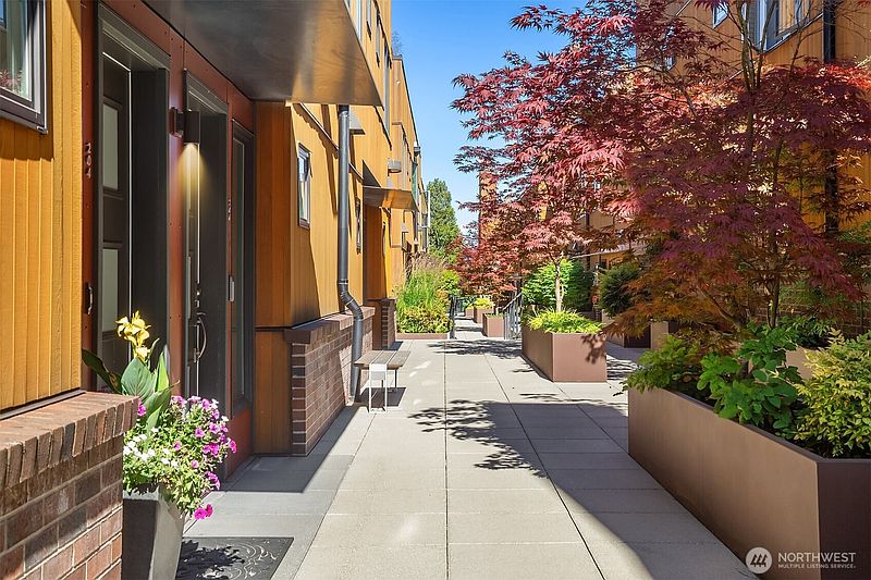 5th image of 3300 NE 65Th Street #204