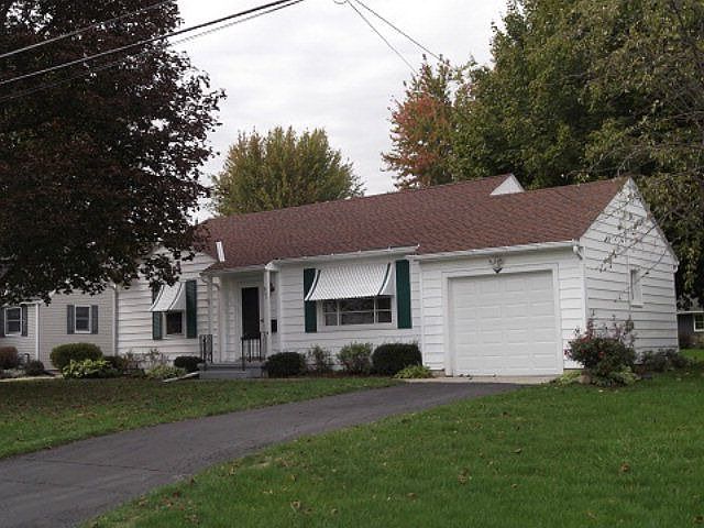 1st image of 861 Grove Ave