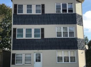 52 Plantation St, Worcester, MA 01604