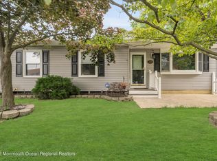 1009 Halliard Ave, Beachwood, NJ