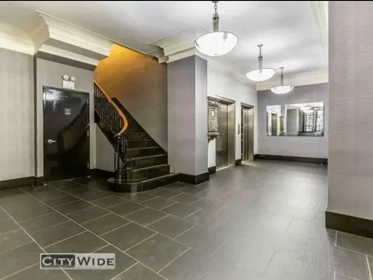 145 W 55th St #13A — Photo 11