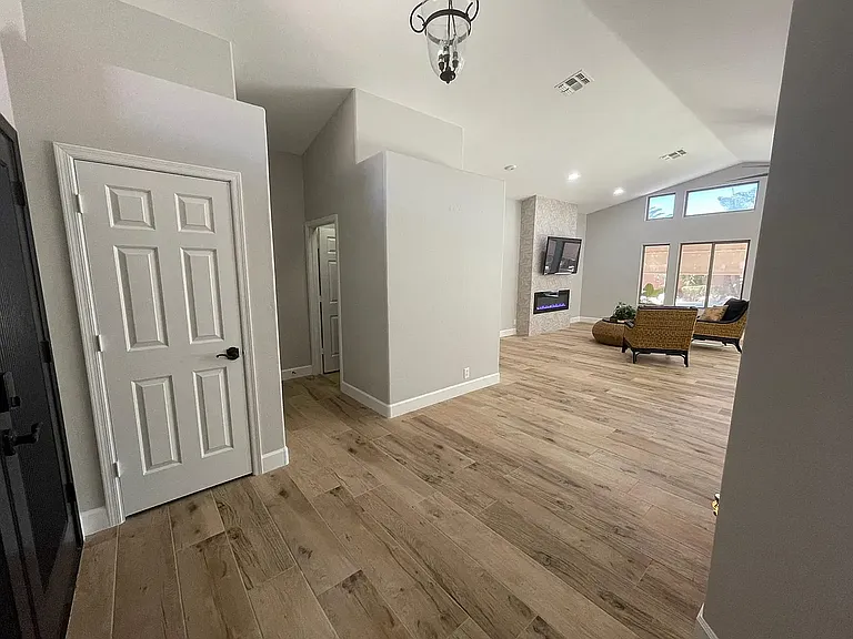 26022 N 41st Way — Photo 7