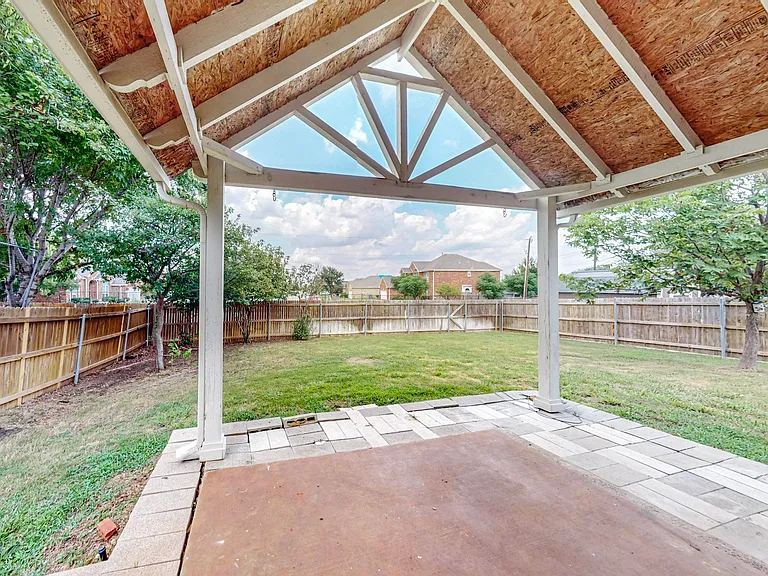 8008 Joshua Tree Ct — Photo 19