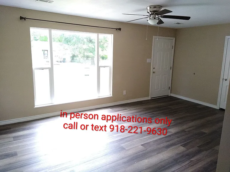 809 Osage St — Photo 2