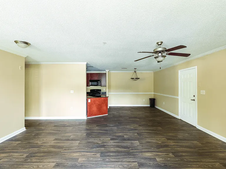Northwood Apartment Homes — Photo 27
