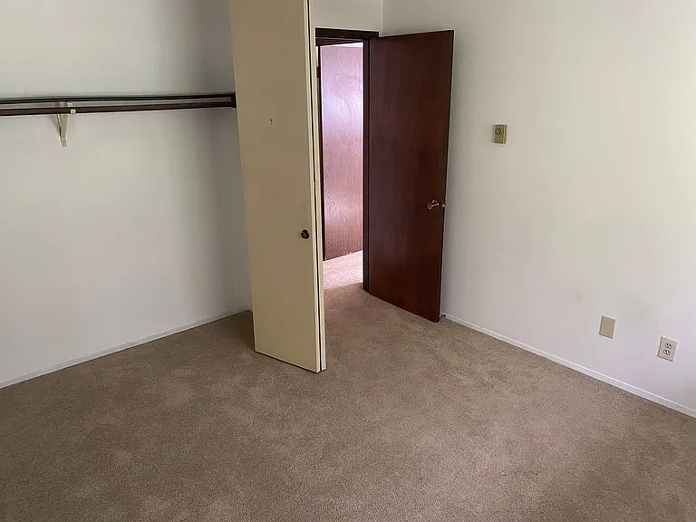 237 S Woodhill Ave — Photo 8