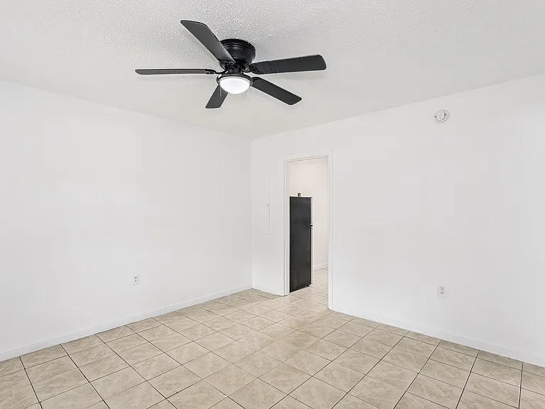 3 Ellinor Ct — Photo 2