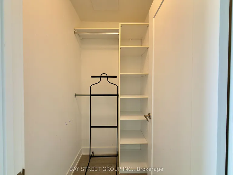 38 Cameron St #824 — Photo 19