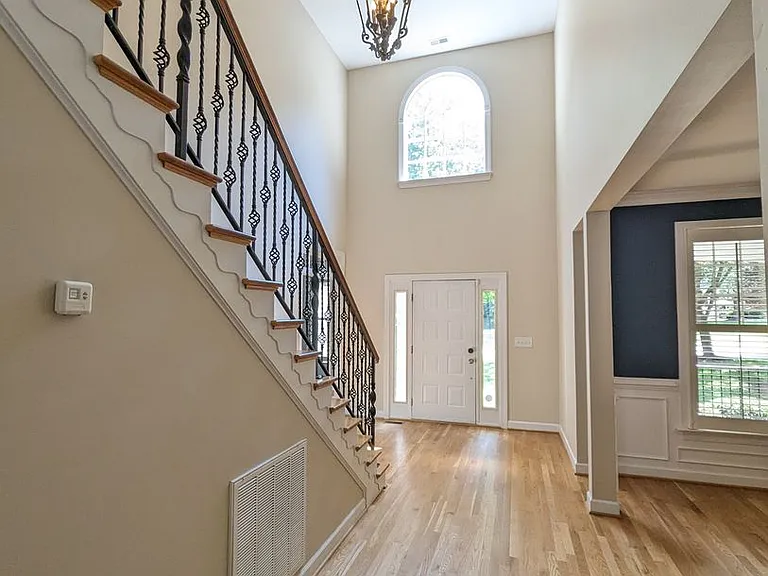 3105 Windy Branch Dr — Photo 3