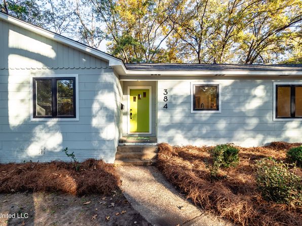 384 Naples Rd, Jackson, MS 39206