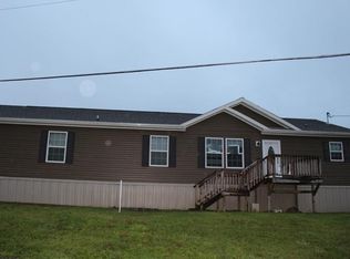 110 Jasper St, Lashmeet, WV 24733