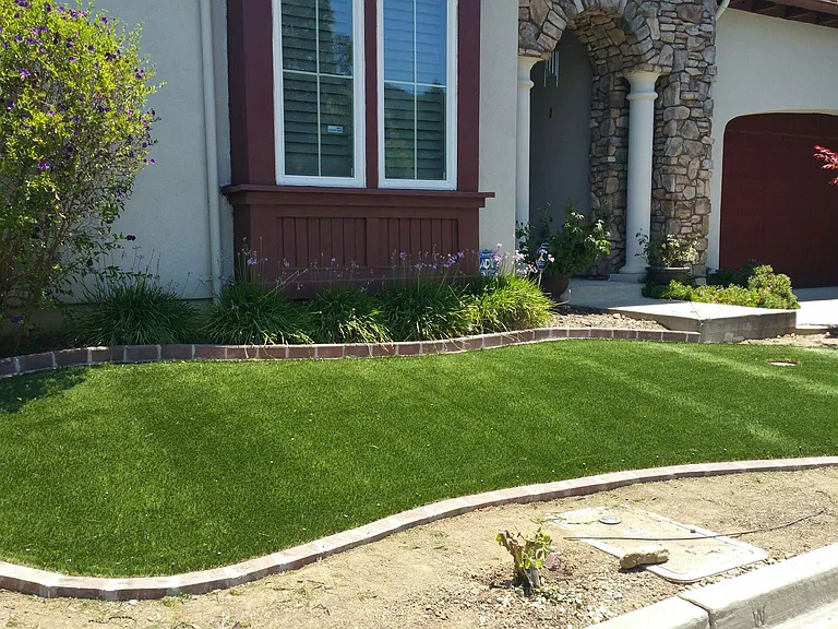 7668 Galloway Ct — Photo 1