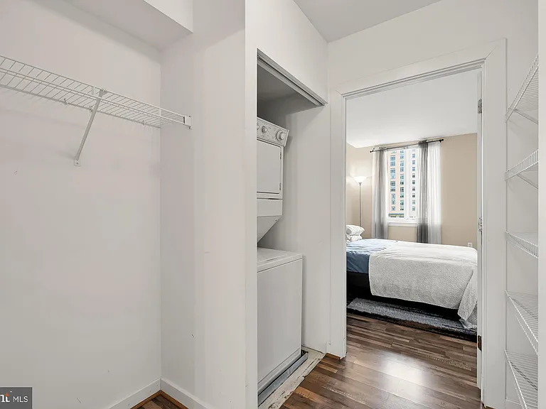 1000 New Jersey Ave SE #317 — Photo 19