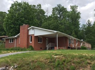 58 Weatherman Rd, Spruce Pine, NC 28777