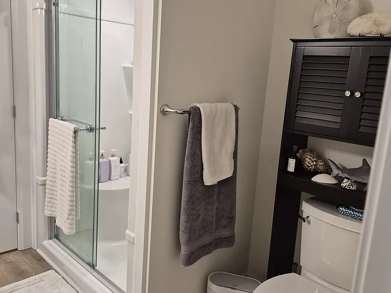 9150 Willoughby Dr #40 — Photo 37