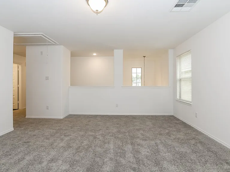 16726 Rover Ln — Photo 9