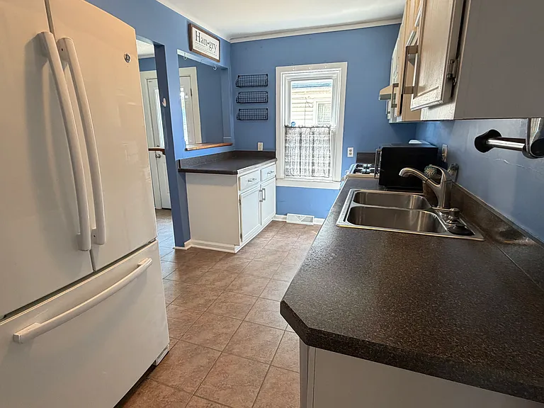2316 Harris St — Photo 17