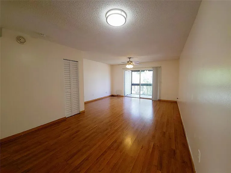 7505 Pitch Pine Cir #122 — Photo 8