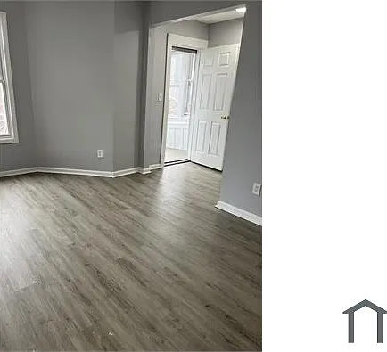 3 bed, 9999 sqft, $2,550 — Photo 2
