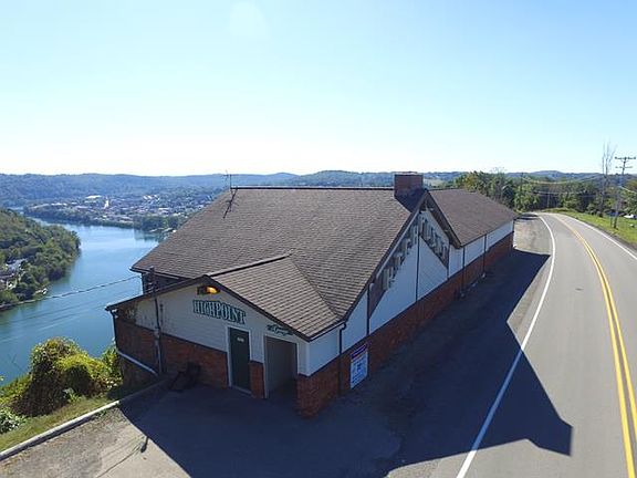 2nd image of 882 Highpoint Dr