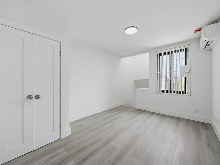 300 E 96th St #7C — Photo 5