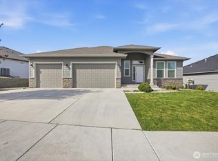 2652 W 44th Place, Kennewick, WA 99337