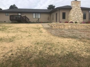 344 N 240th Rd, Lincoln, KS 67455