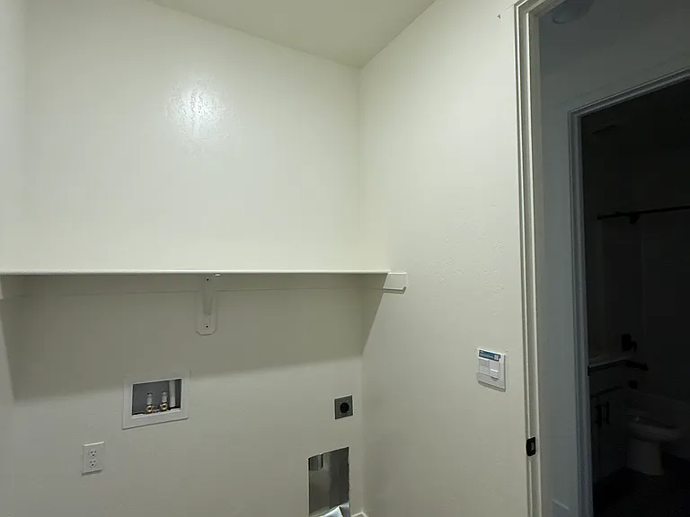 4040 W Babcock Ave — Photo 5