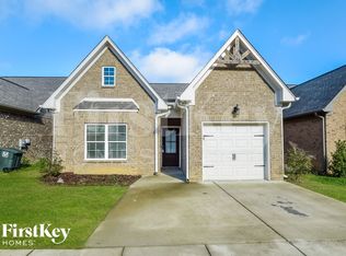 5521 Park Side Rd, Hoover, AL 35244