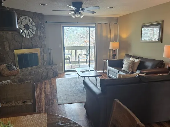 520 Briarcliff Way, Pigeon Forge, TN 37863