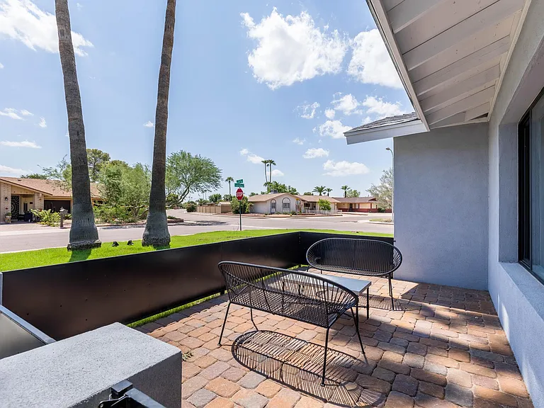 8702 E Clarendon Ave — Photo 18