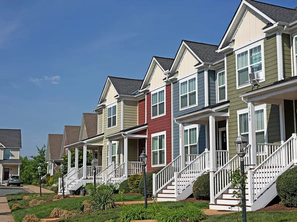 1252 Haden Pl, Crozet, VA 22932