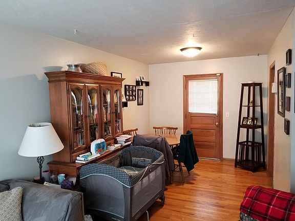 2nd image of 2707 S 107th Ave
