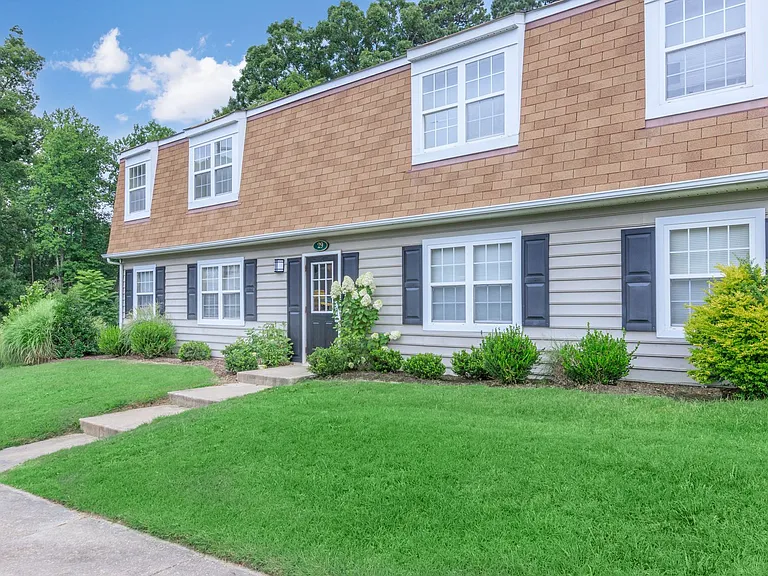 TANGLEWOOD APARTMENTS — Photo 45