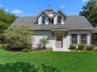 313 Collins St, Argyle, TX 76226