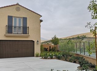 100 Globe, Irvine, CA 92618